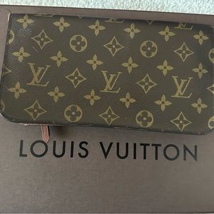 Insolite monogram wallet